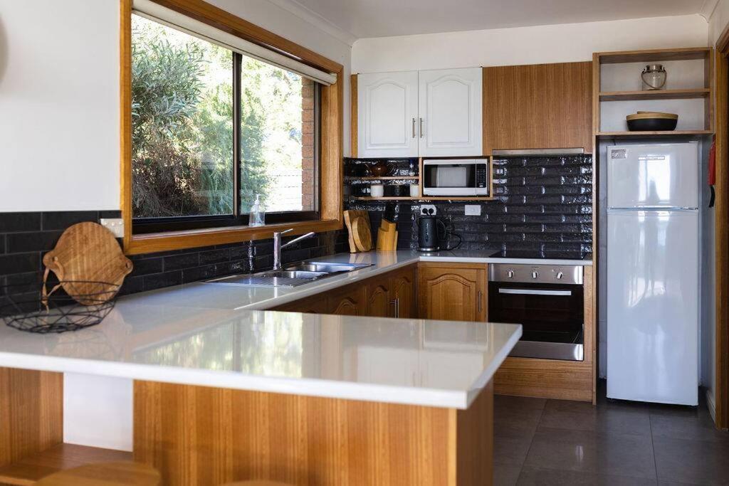 Beach Break - Diamond Island Bicheno Exterior photo